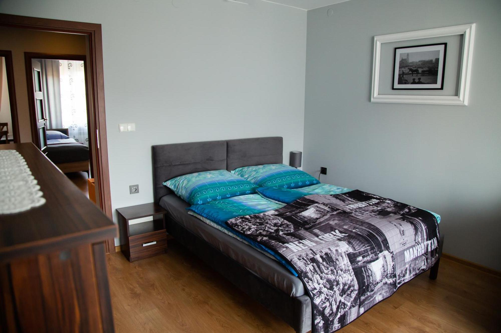 Apartament Rynek 10 Ostrowiec Świętokrzyski エクステリア 写真